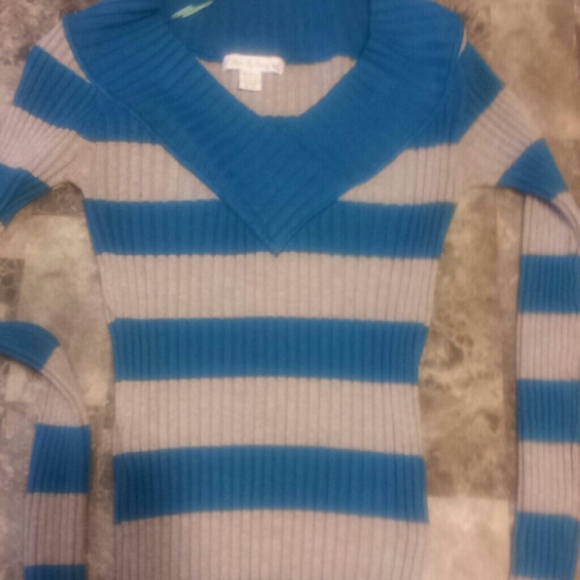love by design Sweaters - Teal and grey stripped sweater