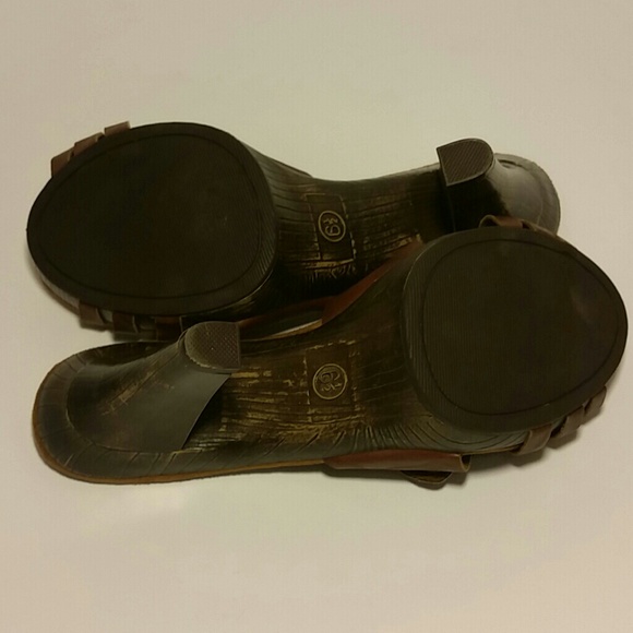 ☆HP☆ Mossimo Heel Sandals - Picture 3 of 4