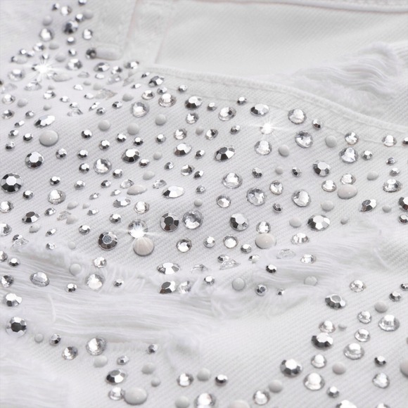 🚫SOLD🚫🎉HP 7/13🎉A&F High Rise Shorts - Picture 3 of 4