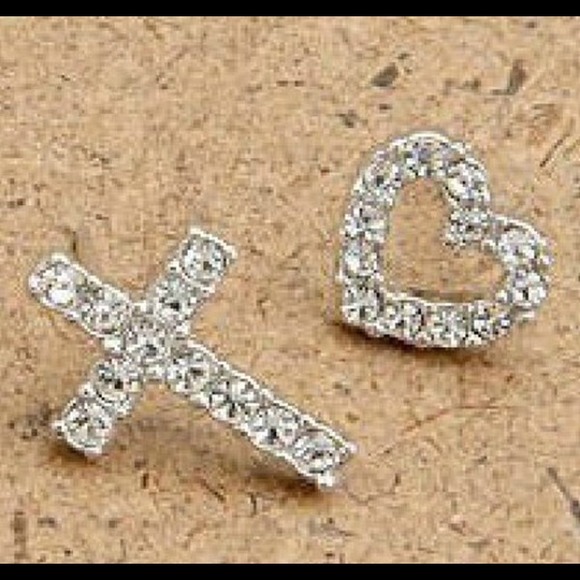 Jewelry - Rhinestone Earrings