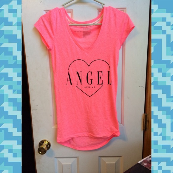 VS PINK Angel tee