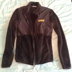 Gannon University fleece