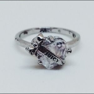 SOLD IN BUNDLE 🚫 Juicy Couture Ring