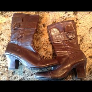 ⛔️reserved for mytre1214⛔️Leather Born boots