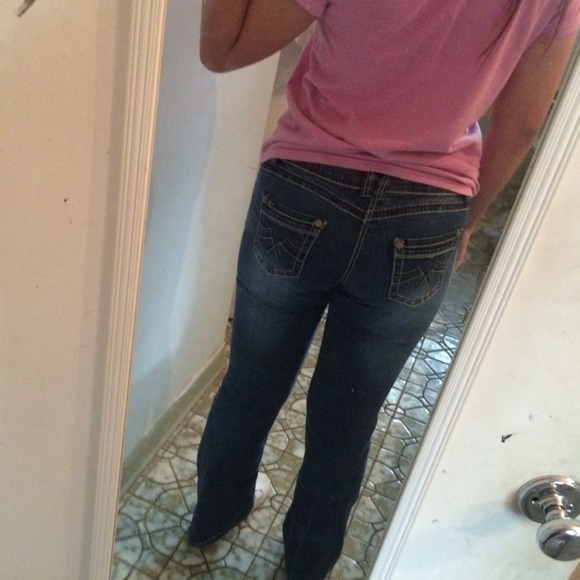 Cute Jeans (boot cut ) - Picture 3 of 3
