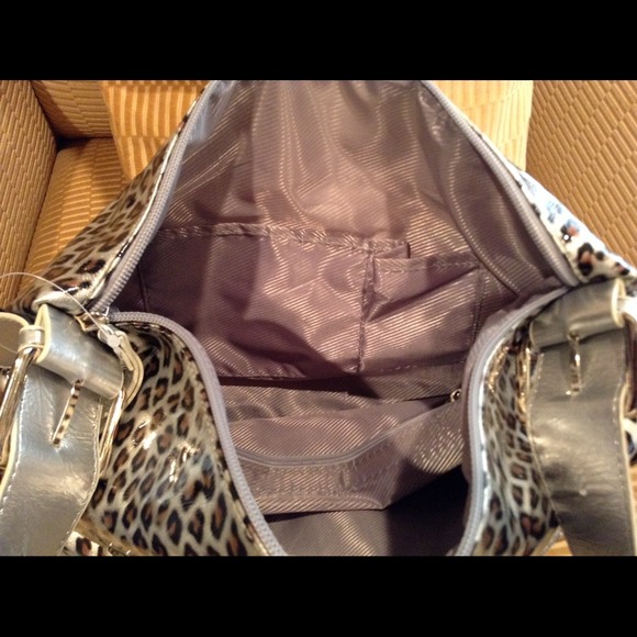 New Handbag! - Picture 3 of 3