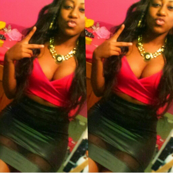 Black leather and mesh skirt