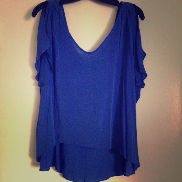 BCBG Generation Sleeveless top