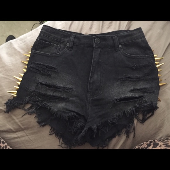 Sold on eBay Unif Back off shorts - Picture 2 of 2