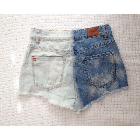 BDG High-Waisted Denim Shorts - Picture 2 of 3