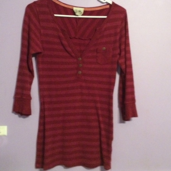 Sweater - Picture 1 of 2