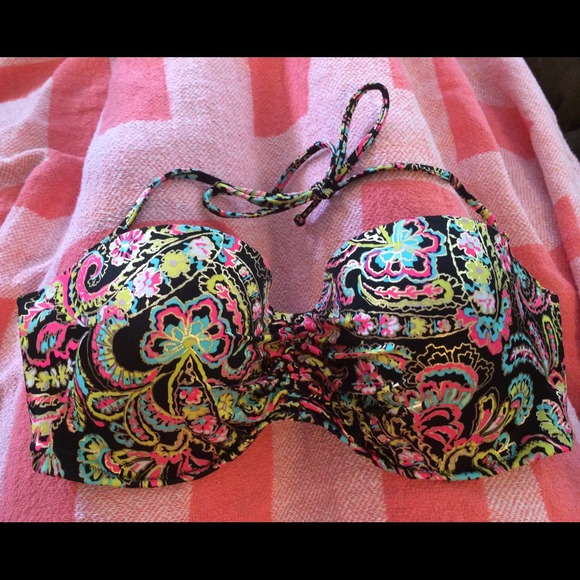 ⛔️SOLD⛔️ BNWT VS Sexy Bikini