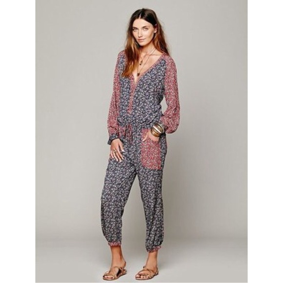 ❌ SOLD ❌ Free People Bundle