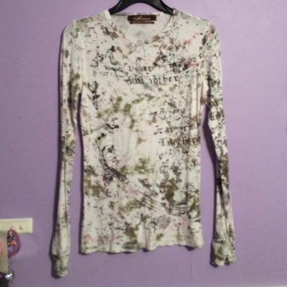 Cute Shirt (longsleeve ) - Picture 1 of 2