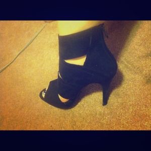 Hot cut-out booties!