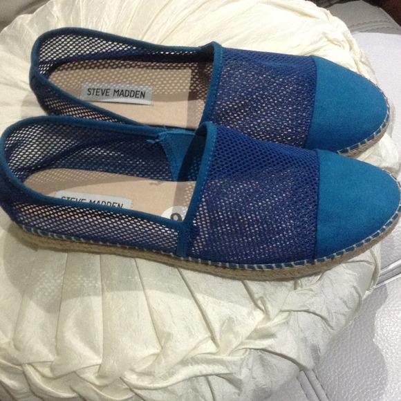 Steve Madden Accessories - Blue beach sandals steven madden