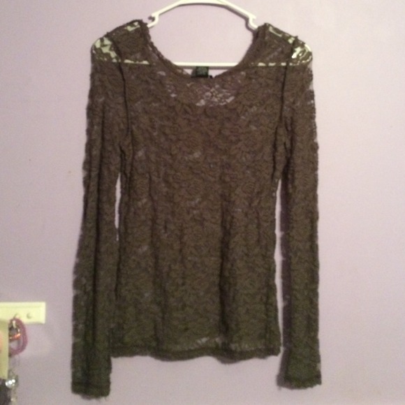 Cute shirt (: - Picture 2 of 2