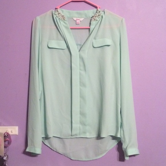 Cute Shirt - Picture 1 of 3