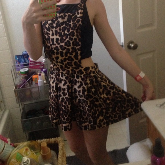 Leopard overall dress