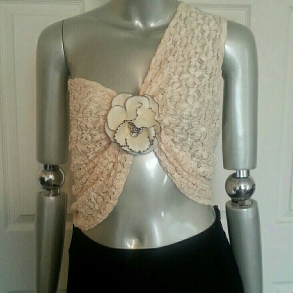 Lace One Shoulder Crop Top - Picture 3 of 4