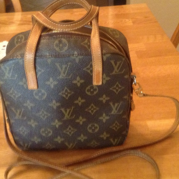 SOLD SOLD - Picture 2 of 4