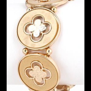 Designer Inspired clover bracelet (Bracelet only)
