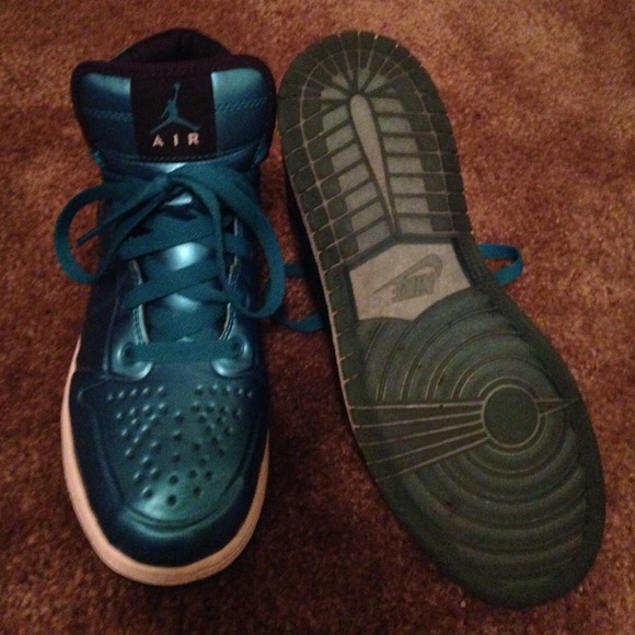 Jordan's - Picture 4 of 4