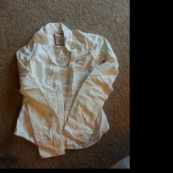Hollister shirt