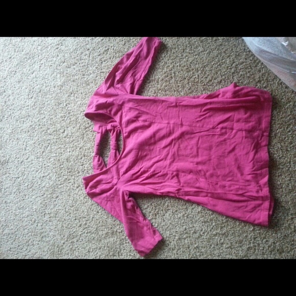 Pink top with bows in back