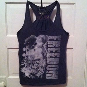 Gray sleeve less top