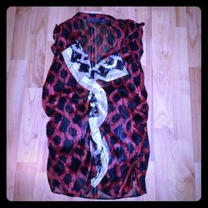 ⬇️REDUCED The limited outback red frill blouse