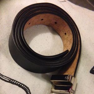 Men's Authentic Gucci Belt (Size 8-10 in womens)