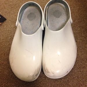 Timberland Nursing Shoes