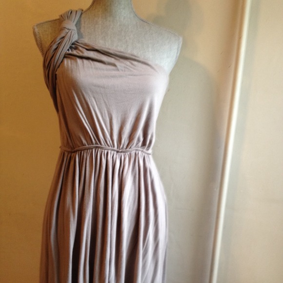 BCBGeneration Dresses & Skirts - 🎉HOST PICK! 🎉 BCBGeneration One Shoulder Dress