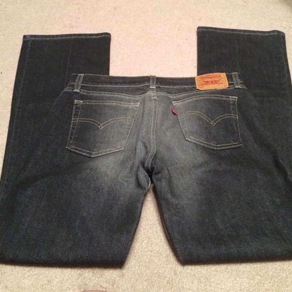 Vintage Levi's Dark Wash Bootleg Jeans - Picture 2 of 4