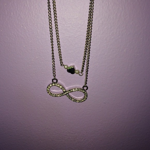 Necklace - Picture 1 of 2