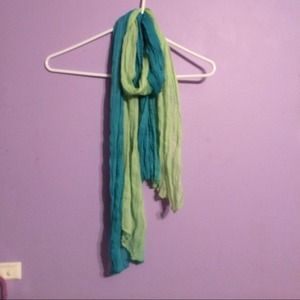 Cute scarf blue and green(: