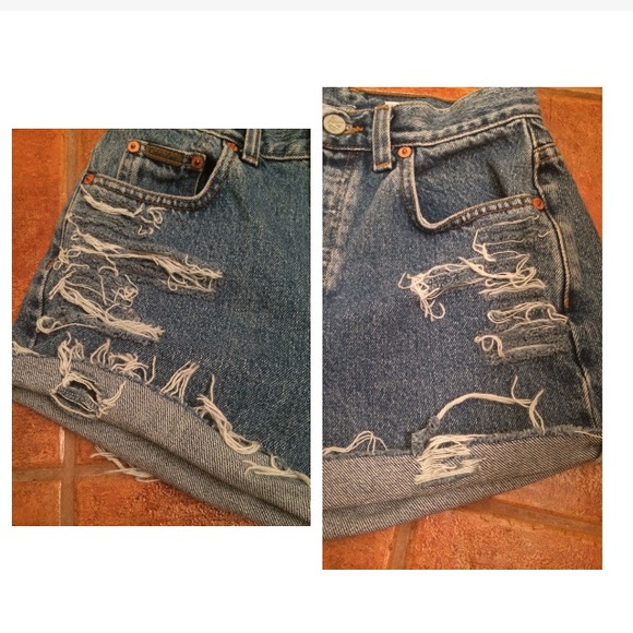 ❌Bundled Calvin Klein Highwaisted Distressed Short - Picture 3 of 4