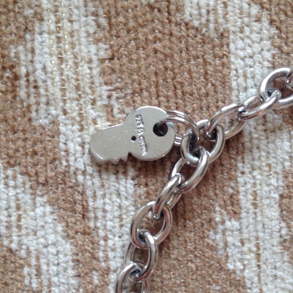 "I love you" charm bracelet with diamonds - Picture 3 of 3