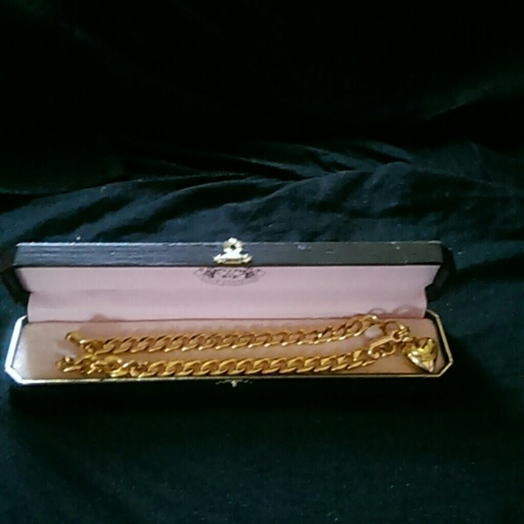 Juicy couture necklace