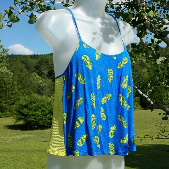 Rue21 Tops - Pineapple crop tank