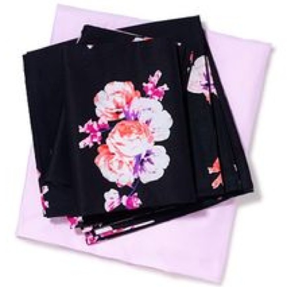 ❌PENDING❌ - Picture 4 of 4