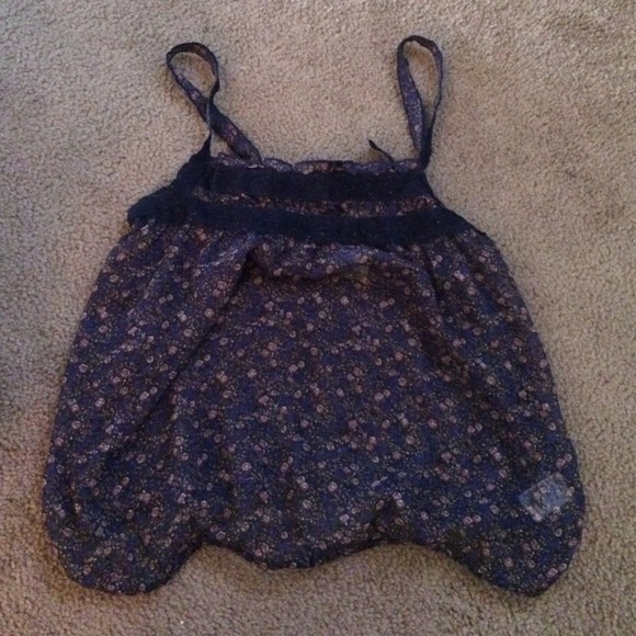 American Eagle Top