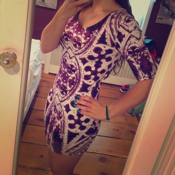 💜ON HOLD💜Purple & White Bodycon Dress