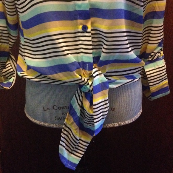 Colorful stripe blouse - Picture 2 of 4