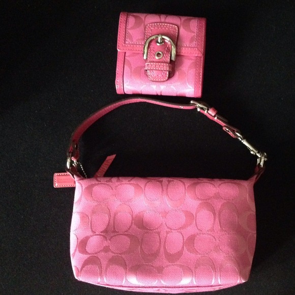 Coach bag & Sorry ladies the wallet is SOLD