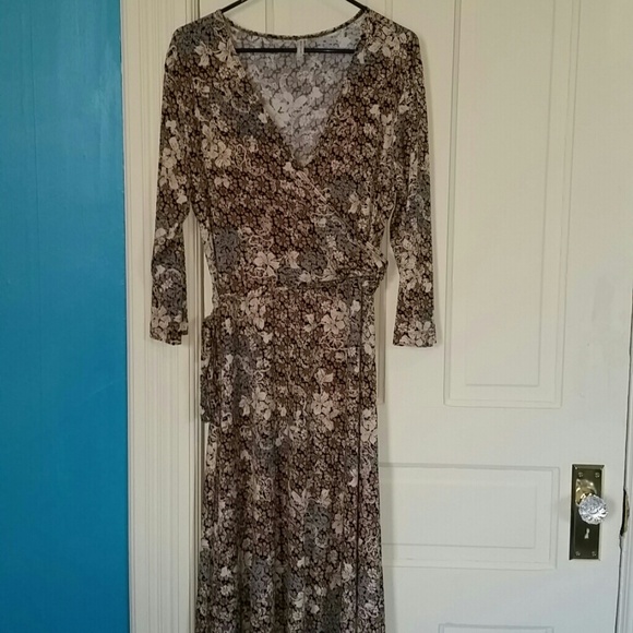 White Stag XL Wrap Dress