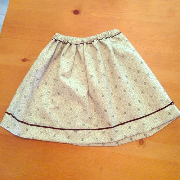 Hand made girls 3/4T skirt