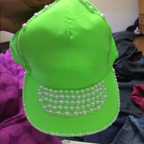 HATSSSS‼️‼️‼️ - Picture 2 of 3