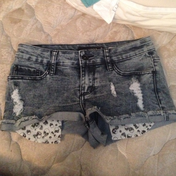 ⛔️SOLD ON VINTED⛔️